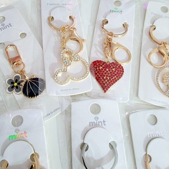 ❤️Choice of Crystal Keychain/Key Ring New in Package Choose❤️ - Picture 6 of 15